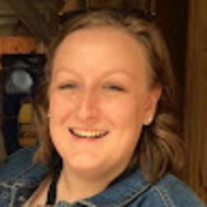 Meet your Posher, Phoebe